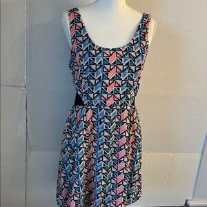 Lauren & Claire Geometric Print Sleeveless Fully Lined Flare Flirty  Dress. Sz M